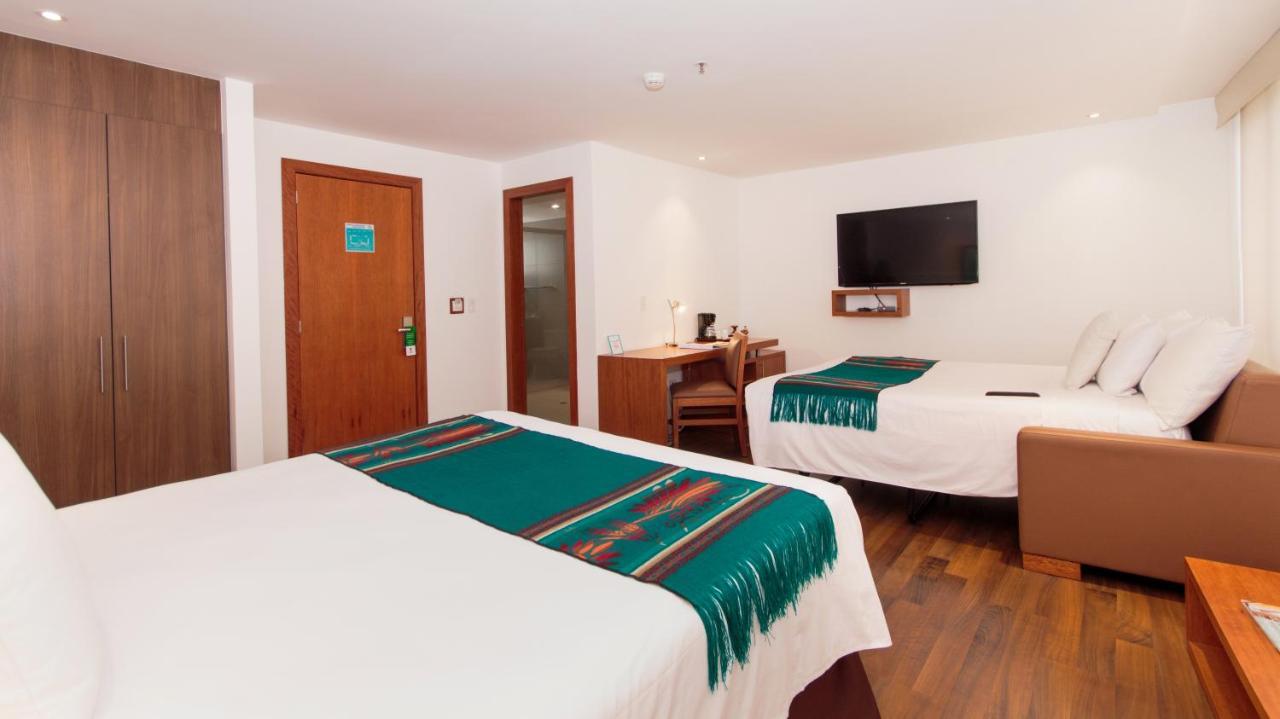 9D Hotel Quito Buitenkant foto