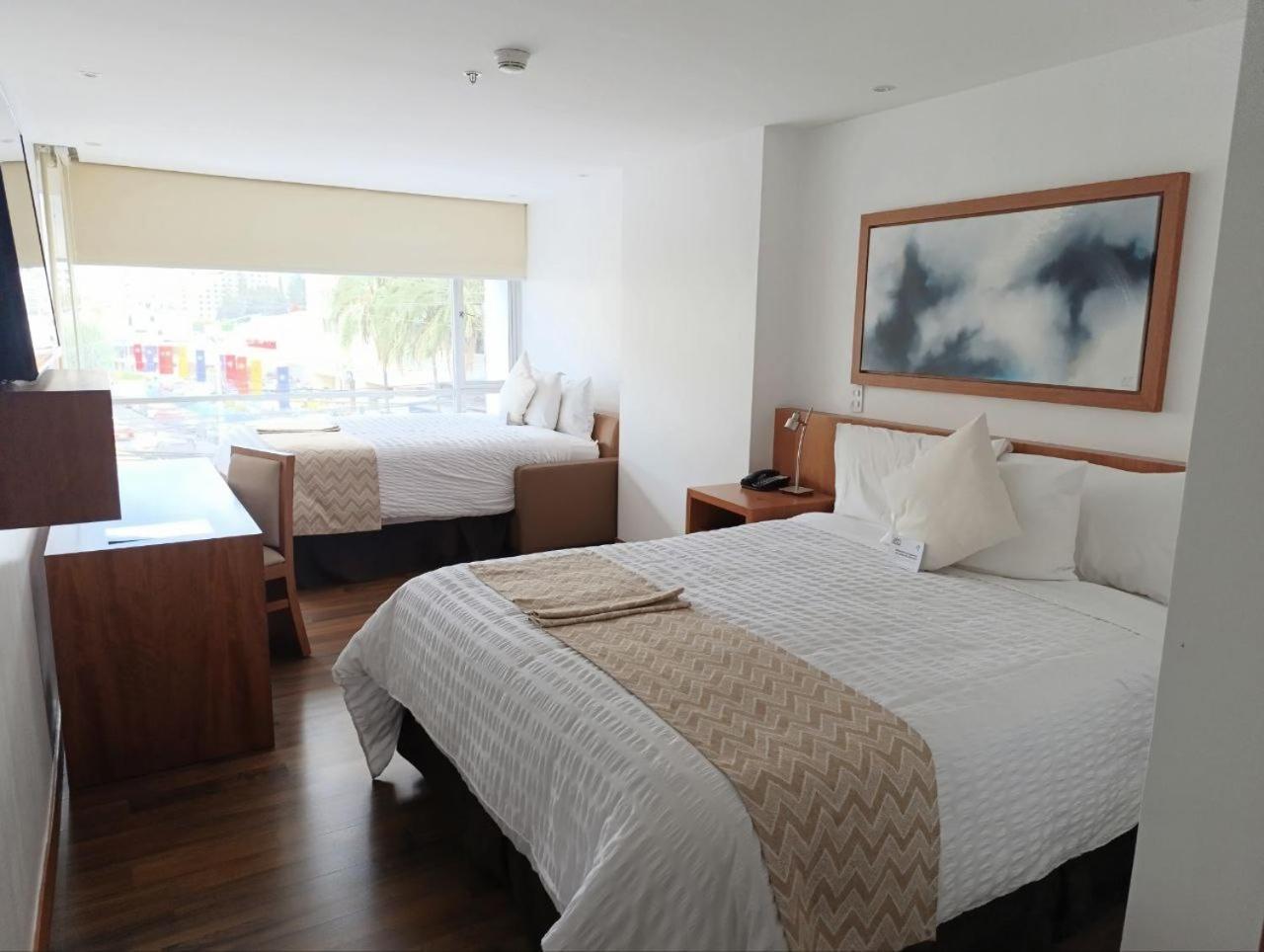 9D Hotel Quito Buitenkant foto